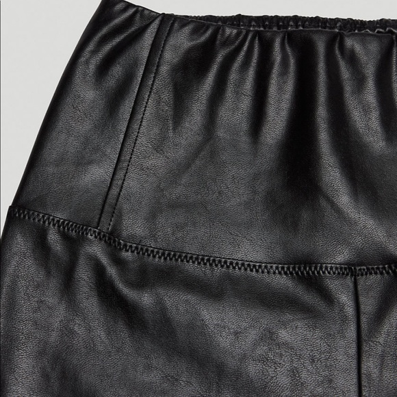 Wilfred Free Daria Vegan Leather Pants-Black - Picture 4 of 9